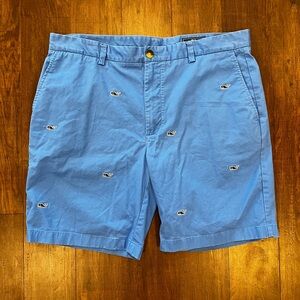 Men's Vineyard Vines Whale Logo All Over Flat Front Chino Shorts Blue Size 38
